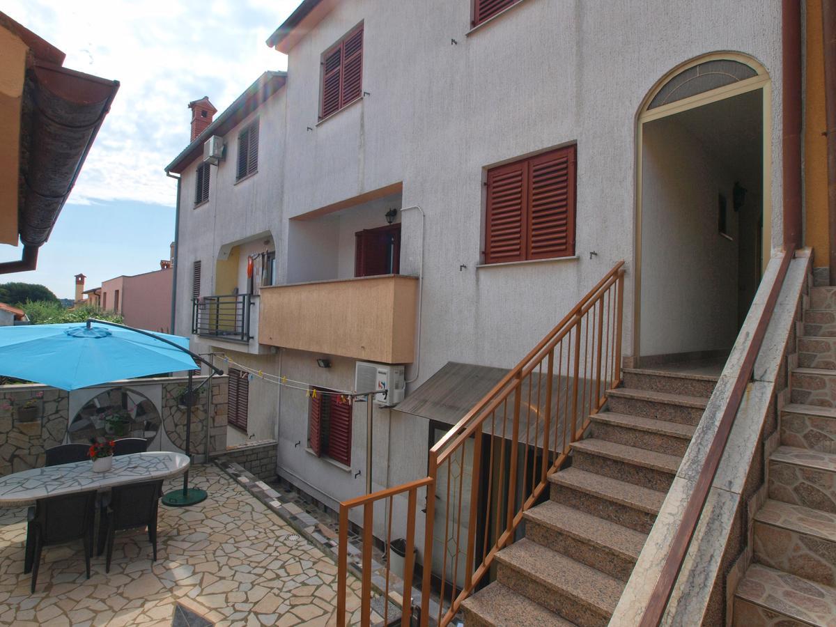 Apartment Vida 1682 *